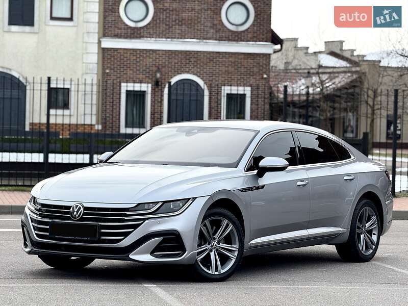 Ліфтбек Volkswagen Arteon 2022 в 