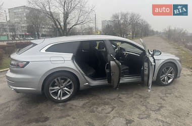 Универсал Volkswagen Arteon 2023 в 