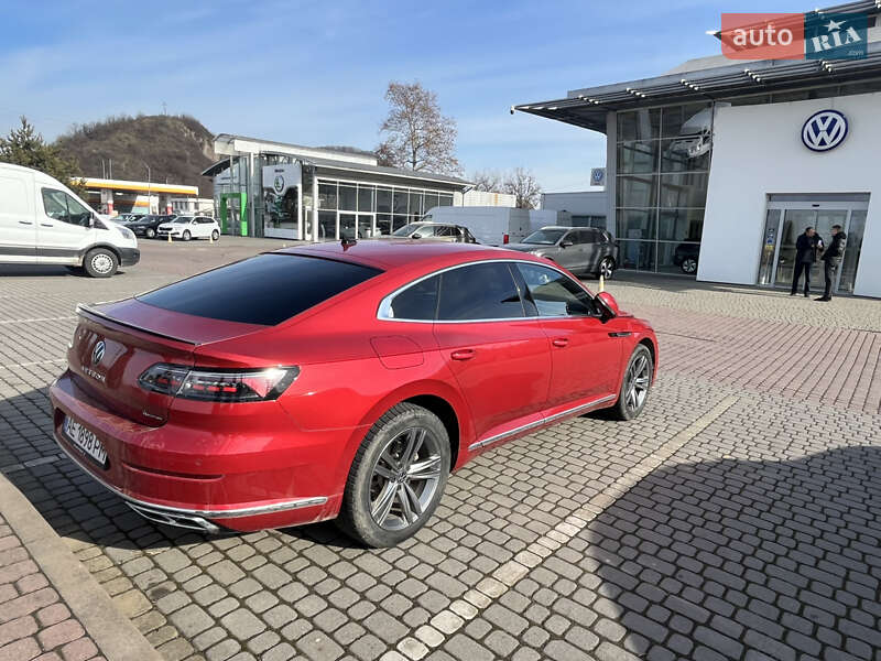 Лифтбек Volkswagen Arteon 2021 в Ужгороде