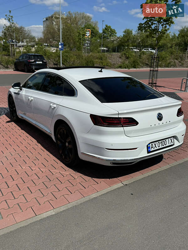 Ліфтбек Volkswagen Arteon 2019 в Києві