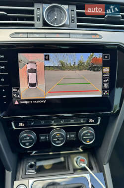 Лифтбек Volkswagen Arteon 2019 в 