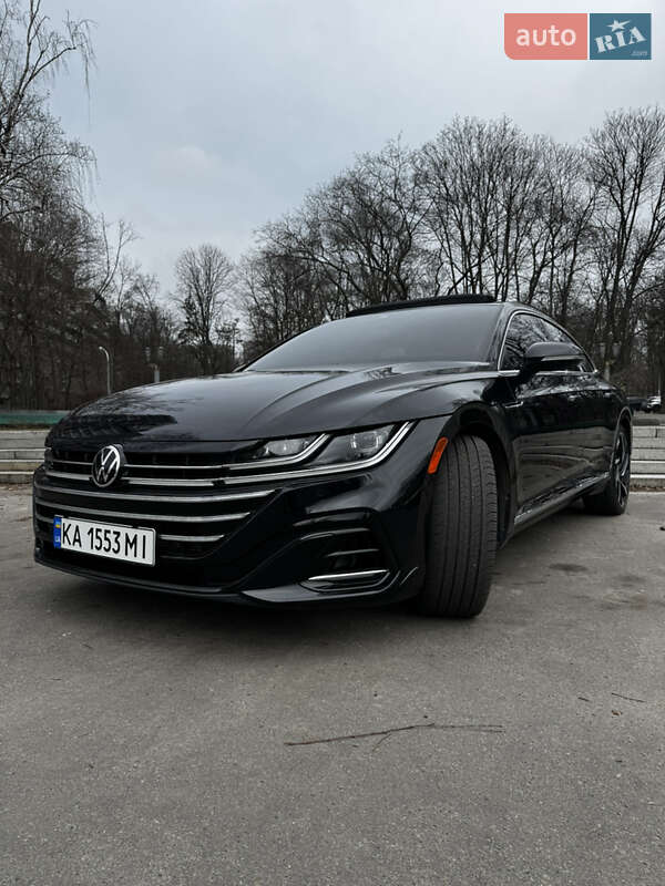Лифтбек Volkswagen Arteon 2020 в Киеве