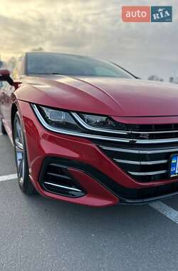 Ліфтбек Volkswagen Arteon 2022 в 