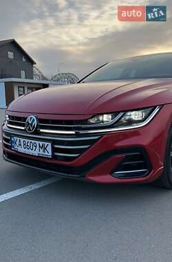 Ліфтбек Volkswagen Arteon 2022 в 