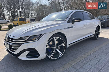Лифтбек Volkswagen Arteon 2019 в Львове