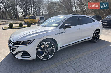 Лифтбек Volkswagen Arteon 2019 в Львове