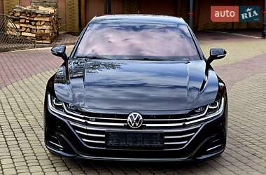 Ліфтбек Volkswagen Arteon 2022 в Мукачевому