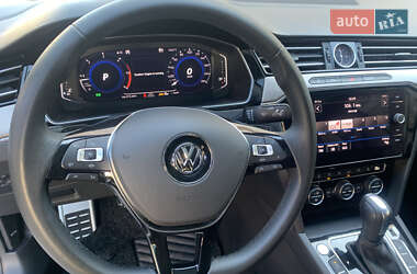 Ліфтбек Volkswagen Arteon 2020 в 
