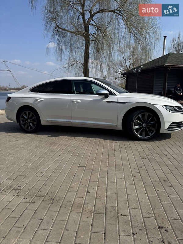 Ліфтбек Volkswagen Arteon 2019 в Києві