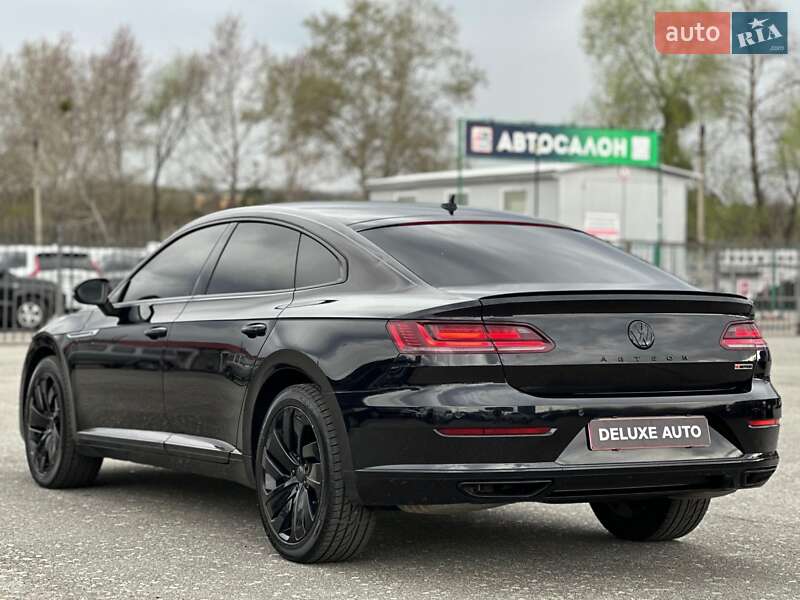 Ліфтбек Volkswagen Arteon 2017 в Києві