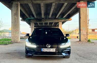 Лифтбек Volkswagen Arteon 2018 в 