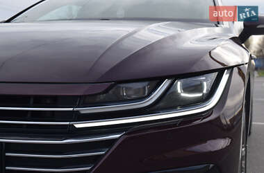 Лифтбек Volkswagen Arteon 2017 в 