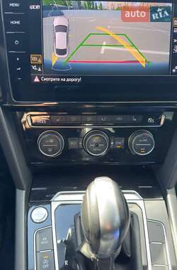 Лифтбек Volkswagen Arteon 2018 в 