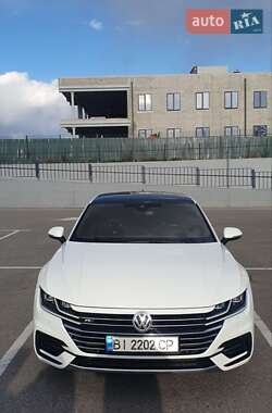 Лифтбек Volkswagen Arteon 2018 в 