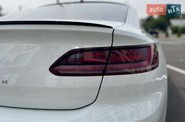 Ліфтбек Volkswagen Arteon 2018 в 