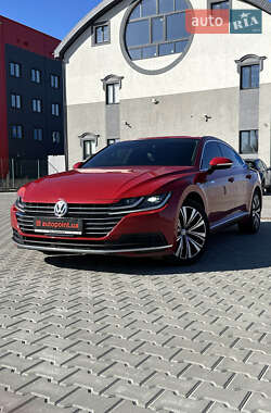 Ліфтбек Volkswagen Arteon 2019 в 