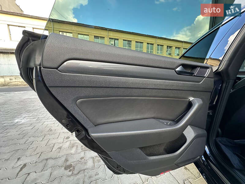 Ліфтбек Volkswagen Arteon 2018 в Івано-Франківську