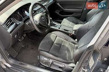 Лифтбек Volkswagen Arteon 2017 в 