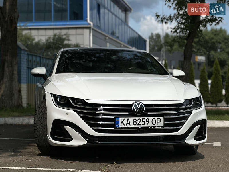 Лифтбек Volkswagen Arteon 2018 в Киеве