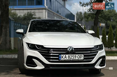 Лифтбек Volkswagen Arteon 2018 в 