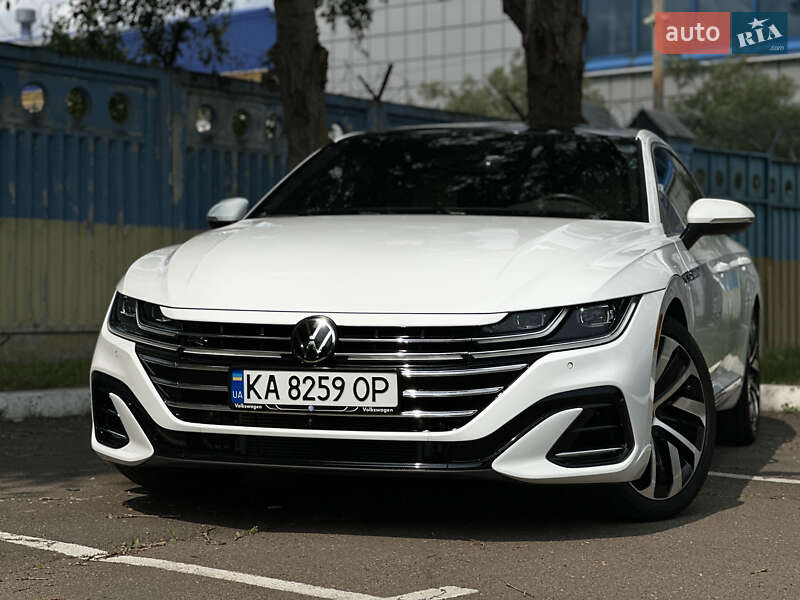 Лифтбек Volkswagen Arteon 2018 в Киеве