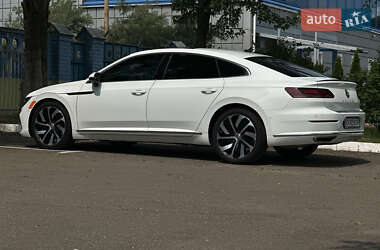 Лифтбек Volkswagen Arteon 2018 в 