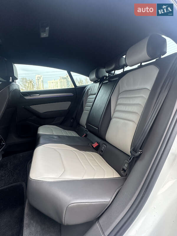 Лифтбек Volkswagen Arteon 2018 в Киеве