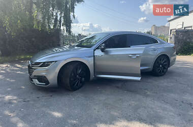Ліфтбек Volkswagen Arteon 2019 в Києві