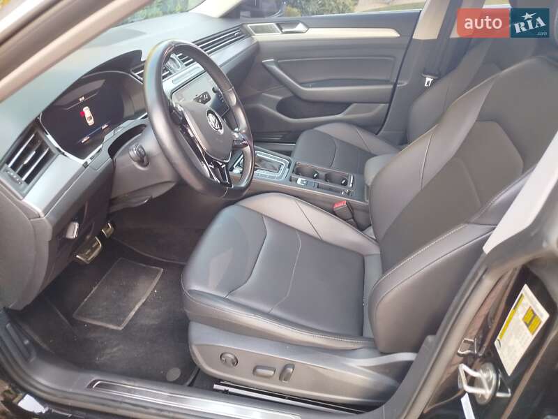 Лифтбек Volkswagen Arteon 2020 в Киеве