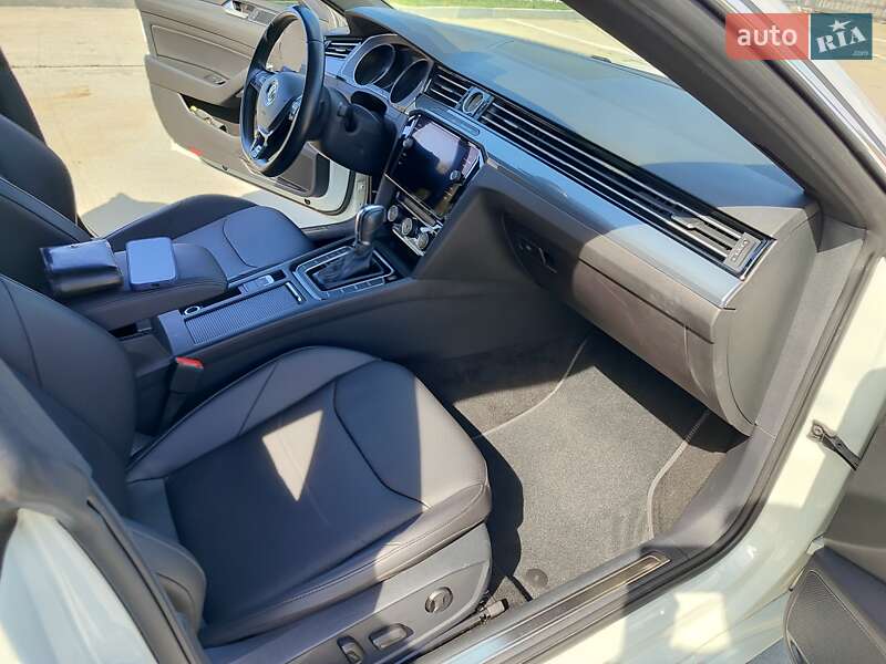 Лифтбек Volkswagen Arteon 2019 в Киеве