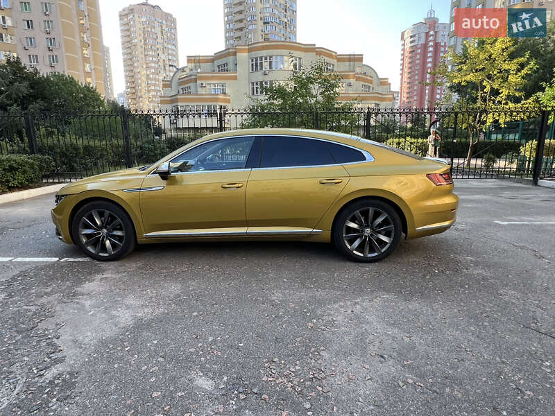 Лифтбек Volkswagen Arteon 2017 в Киеве