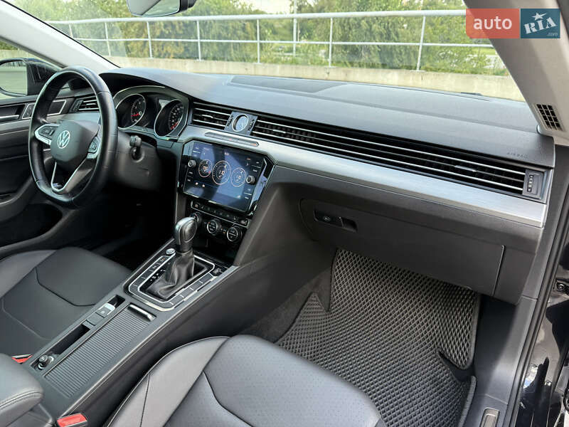 Лифтбек Volkswagen Arteon 2020 в Киеве