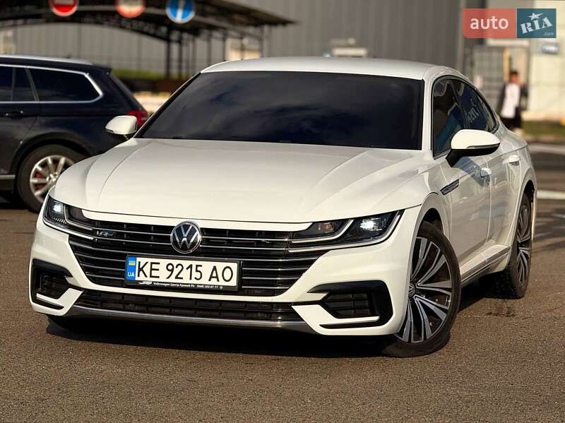 Лифтбек Volkswagen Arteon 2020 в 