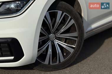 Лифтбек Volkswagen Arteon 2020 в 