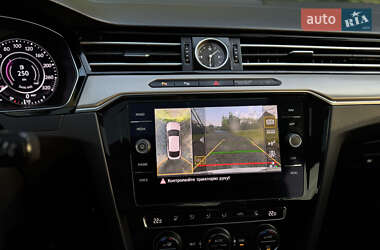 Лифтбек Volkswagen Arteon 2018 в 