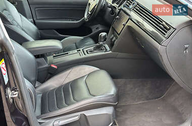 Лифтбек Volkswagen Arteon 2017 в 