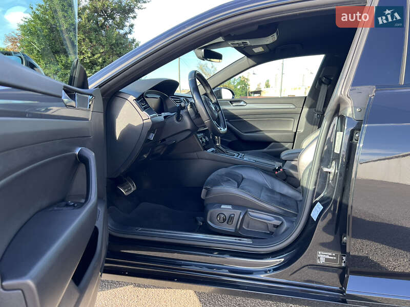 Ліфтбек Volkswagen Arteon 2018 в Києві фото 26 Ліфтбек Volkswagen Arteon 2018 в Києві