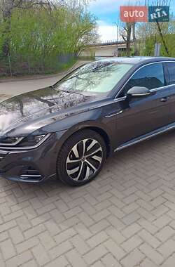 Лифтбек Volkswagen Arteon 2024 в 