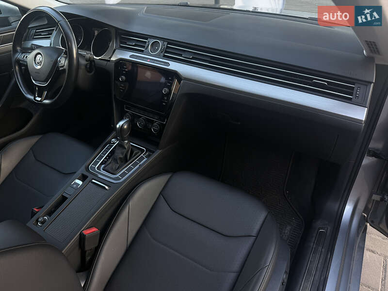 Лифтбек Volkswagen Arteon 2018 в Ровно фото 25 Лифтбек Volkswagen Arteon 2018 в Ровно