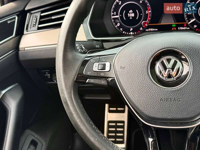 Лифтбек Volkswagen Arteon 2019 в Киеве фото 42 Лифтбек Volkswagen Arteon 2019 в Киеве