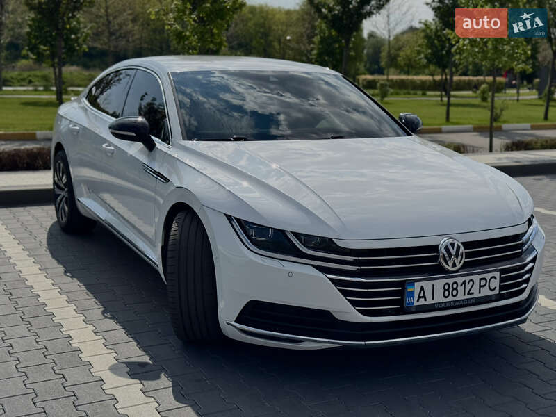 Лифтбек Volkswagen Arteon 2017 в Киеве