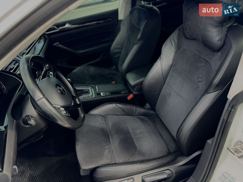 Лифтбек Volkswagen Arteon 2017 в Киеве