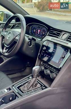 Лифтбек Volkswagen Arteon 2020 в  фото 10 Лифтбек Volkswagen Arteon 2020 в