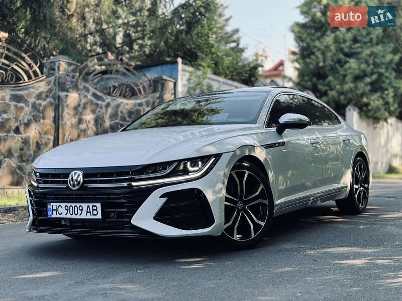 Лифтбек Volkswagen Arteon 2018 в Львове