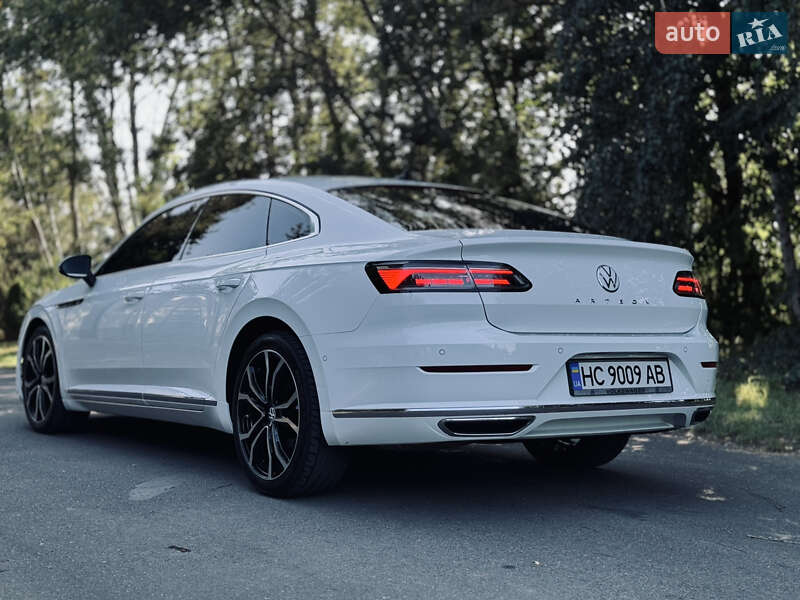 Лифтбек Volkswagen Arteon 2018 в Львове