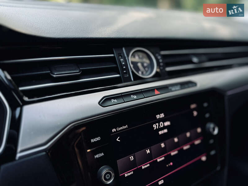 Лифтбек Volkswagen Arteon 2018 в Львове