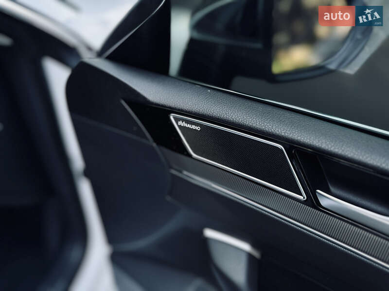 Лифтбек Volkswagen Arteon 2018 в Львове