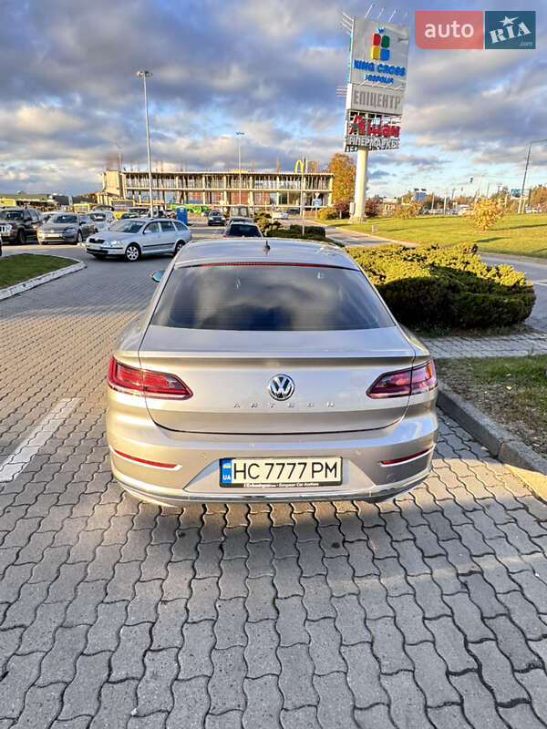 Лифтбек Volkswagen Arteon 2018 в Львове