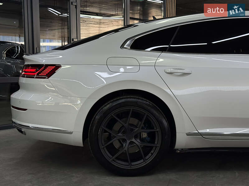 Ліфтбек Volkswagen Arteon 2017 в Одесі фото 18 Ліфтбек Volkswagen Arteon 2017 в Одесі