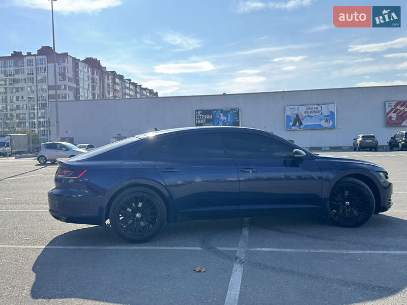 Лифтбек Volkswagen Arteon 2017 в Ивано-Франковске